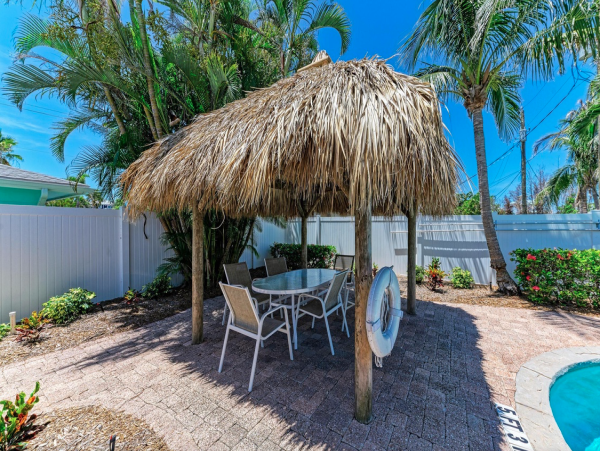 Holmes Beach Vacation Rental- Pool Villa Near Beach One Block Beach